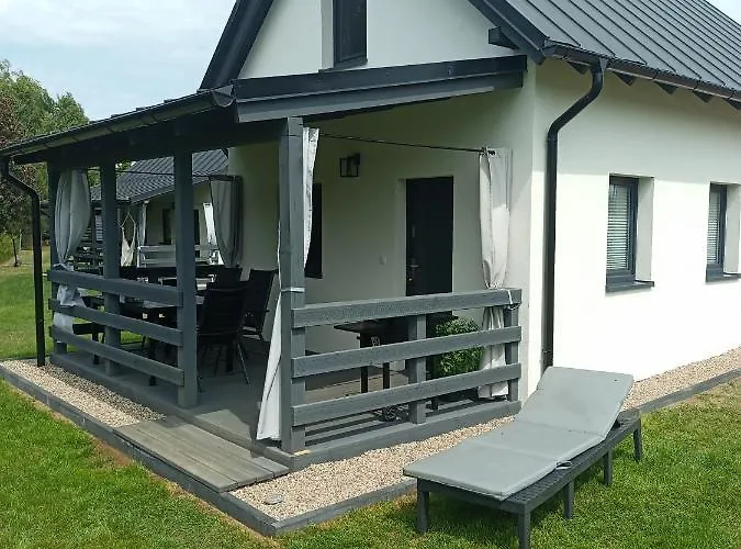 Domek Letniskowy Na Kaszubach, Borowy Mlyn, Jezioro Gwiazda