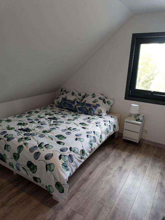 Letniskowy Na Kaszubach, Borowy Mlyn, Jezioro Gwiazda Holiday home *