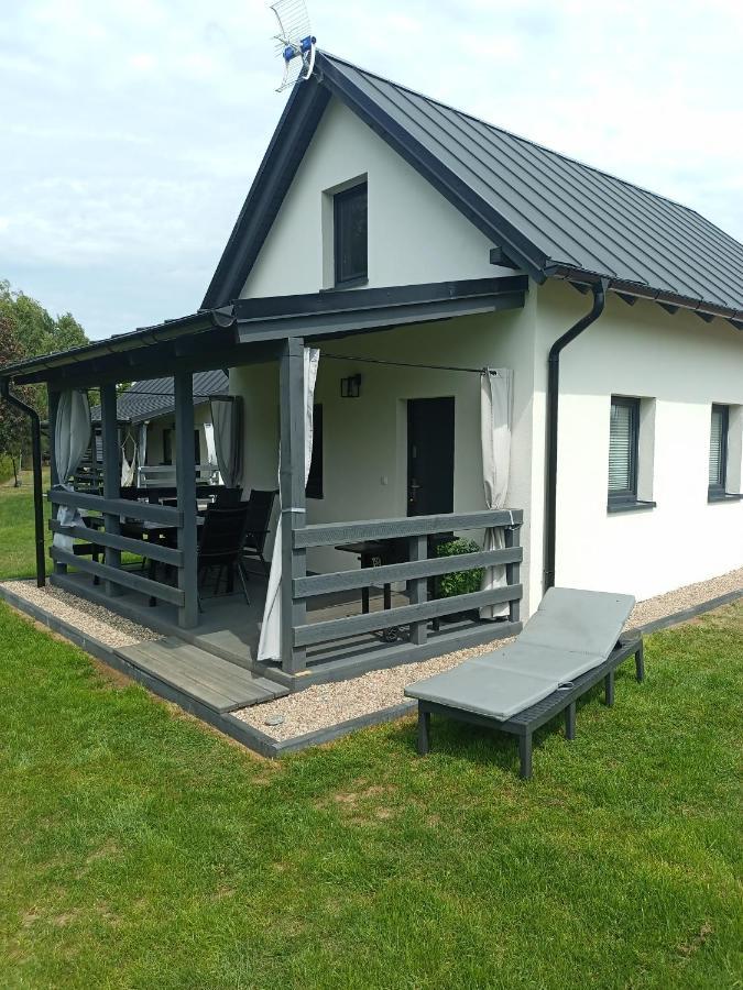 Letniskowy Na Kaszubach, Borowy Mlyn, Jezioro Gwiazda Holiday home *