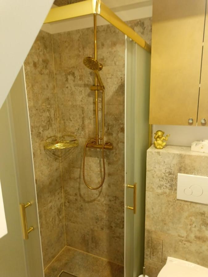Letniskowy Na Kaszubach, Borowy Mlyn, Jezioro Gwiazda Holiday home Borowy Mlyn